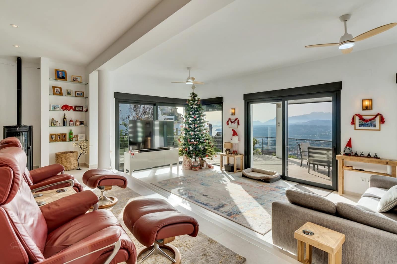 4 slaapkamer Villa te koop in Moraira met zwembad garage - € 1.900.000 (Ref: 9013232)