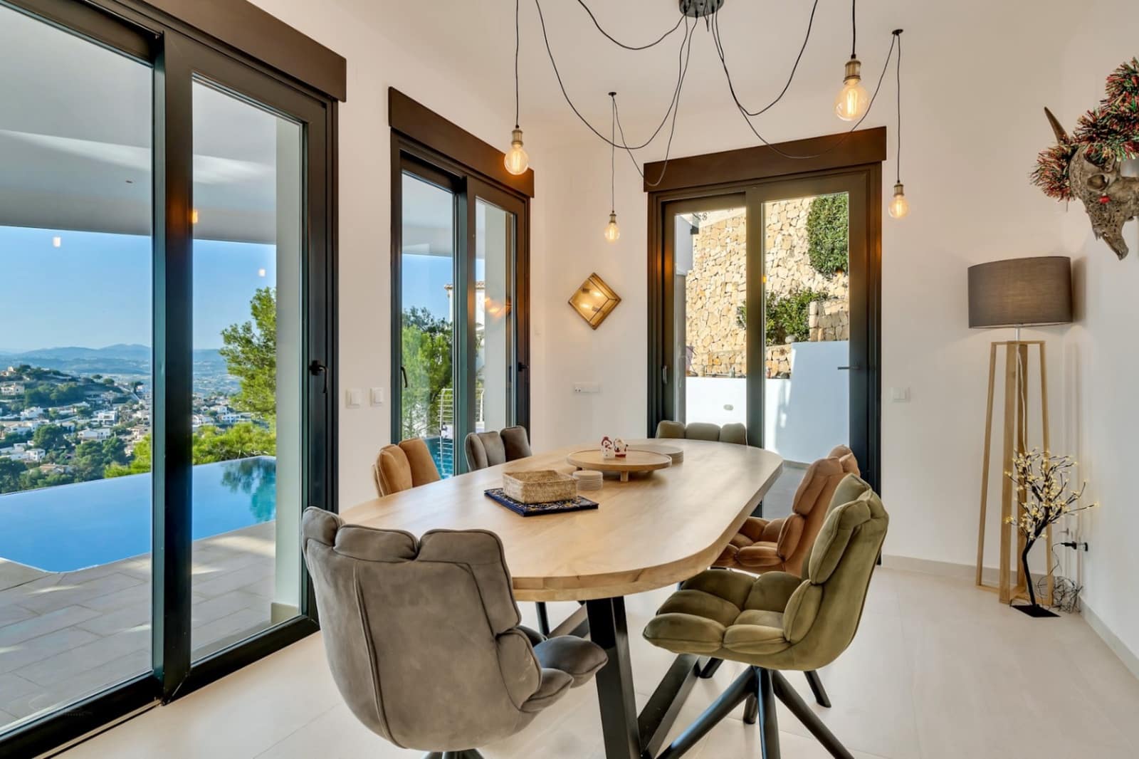 4 slaapkamer Villa te koop in Moraira met zwembad garage - € 1.900.000 (Ref: 9013232)