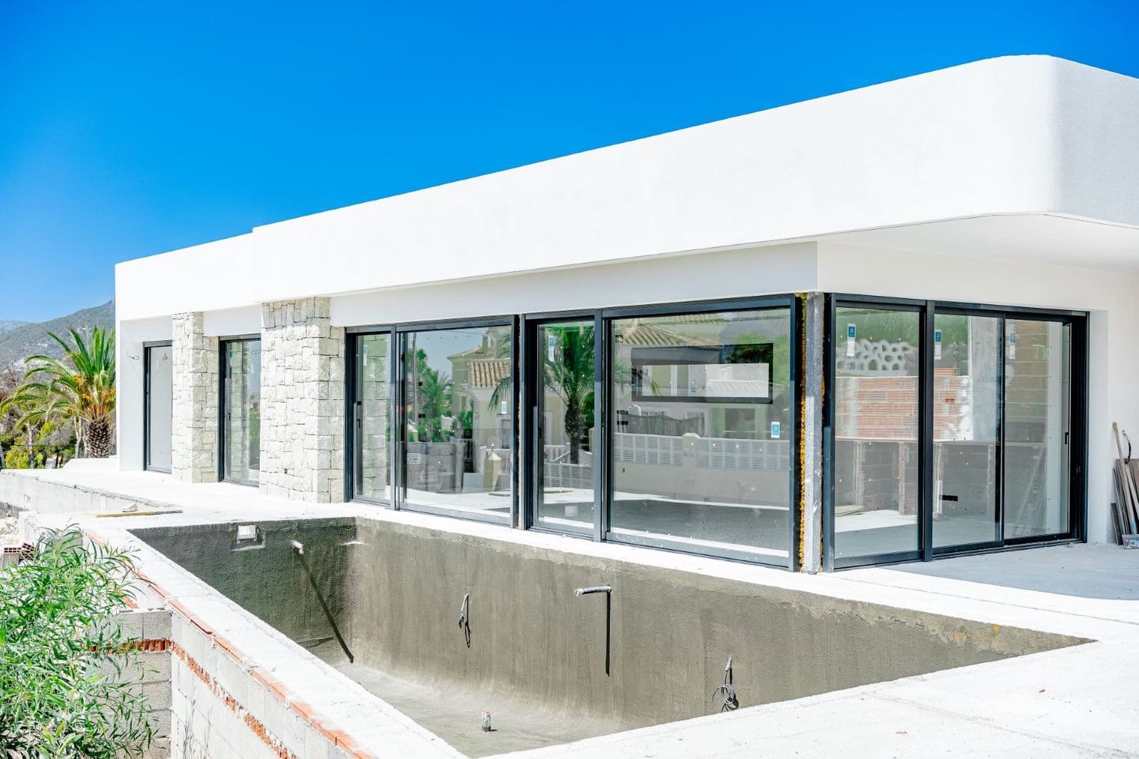 4 chambre Villa/Maison à vendre à Calpe / Calp avec piscine garage - 1 564 000 € (Ref: 9015616)