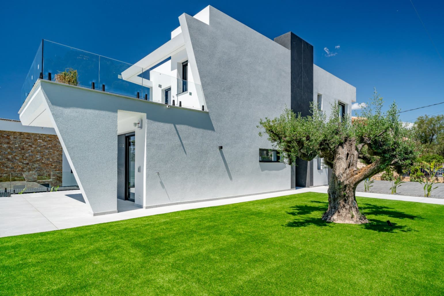 4 bedroom Villa for sale in Calpe / Calp with pool garage - € 1,520,000 (Ref: 9043944)