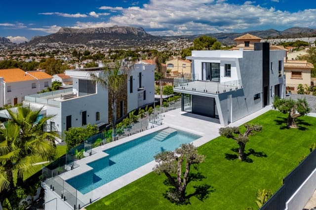 4 chambre Villa/Maison à vendre à Calpe / Calp avec piscine garage - 1 520 000 € (Ref: 9043944)