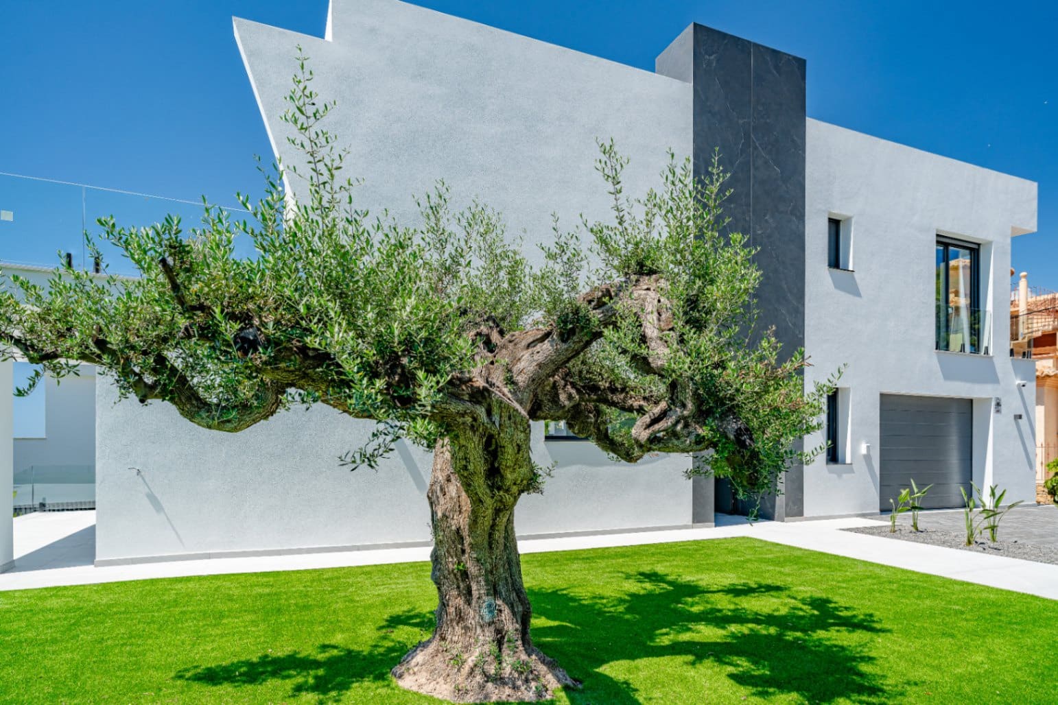 4 bedroom Villa for sale in Calpe / Calp with pool garage - € 1,520,000 (Ref: 9043944)