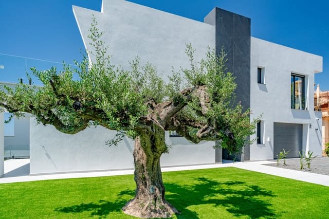 4 chambre Villa/Maison à vendre à Calpe / Calp avec piscine garage - 1 520 000 € (Ref: 9043944)