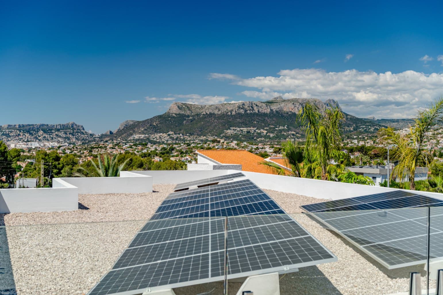 4 Zimmer Villa zu verkaufen in Calpe / Calp mit Pool Garage - 1.564.000 € (Ref: 9043945)