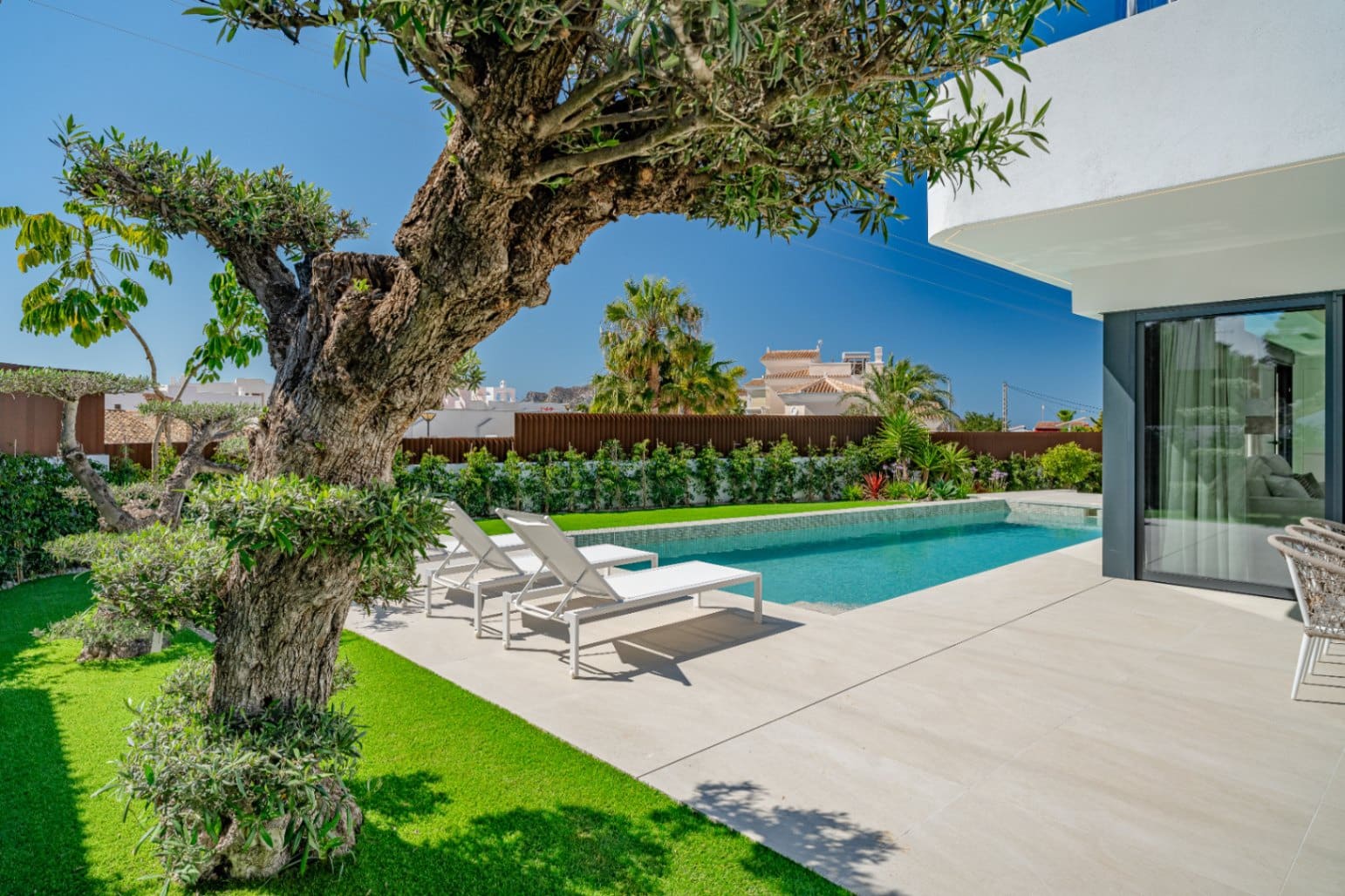 4 Zimmer Villa zu verkaufen in Calpe / Calp mit Pool Garage - 1.564.000 € (Ref: 9043945)