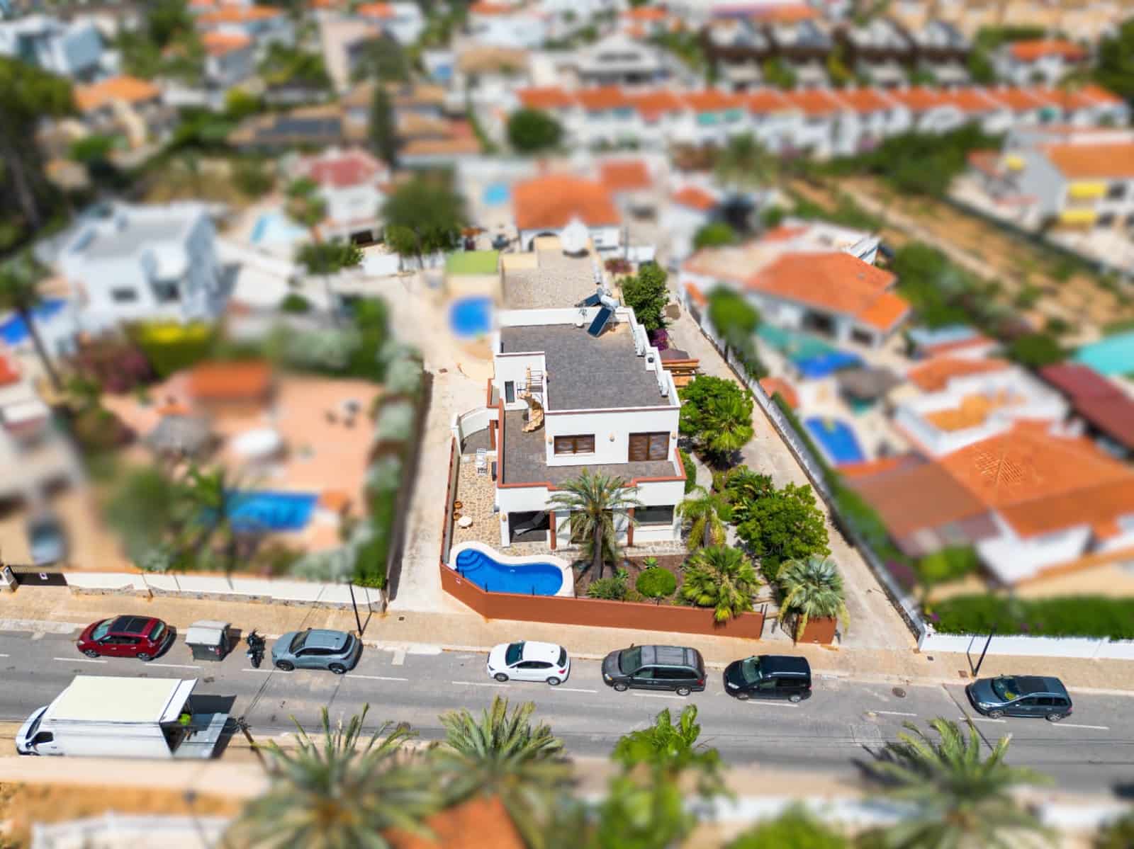 4 slaapkamer Villa te koop in Albir met zwembad garage - € 995.000 (Ref: 9076682)