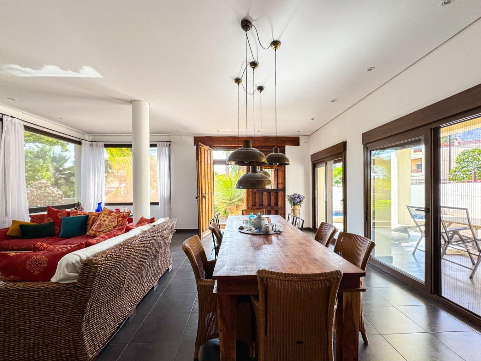 4 slaapkamer Villa te koop in Albir met zwembad garage - € 995.000 (Ref: 9076682)