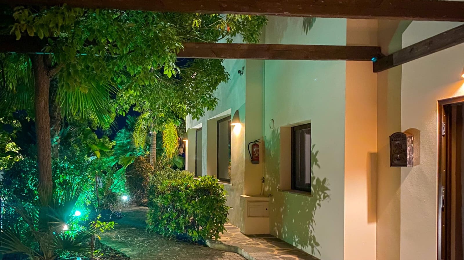 4 slaapkamer Villa te koop in Albir met zwembad garage - € 995.000 (Ref: 9076682)