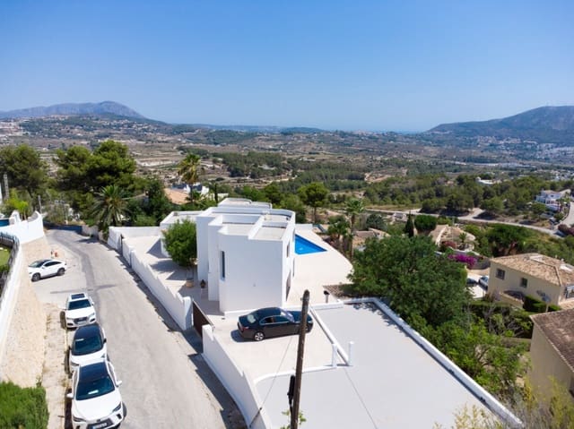 5 Zimmer Villa zu verkaufen in Moraira, Teulada-Moraira mit Garage - 1.400.000 € (Ref: 9128789)