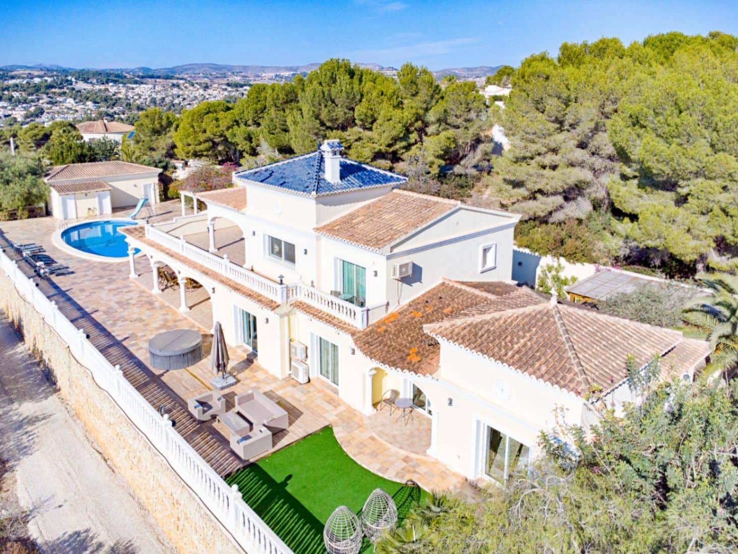 Chalet de 5 habitaciones en Moraira en venta con piscina garaje - 2.450.000 € (Ref: 9170196)