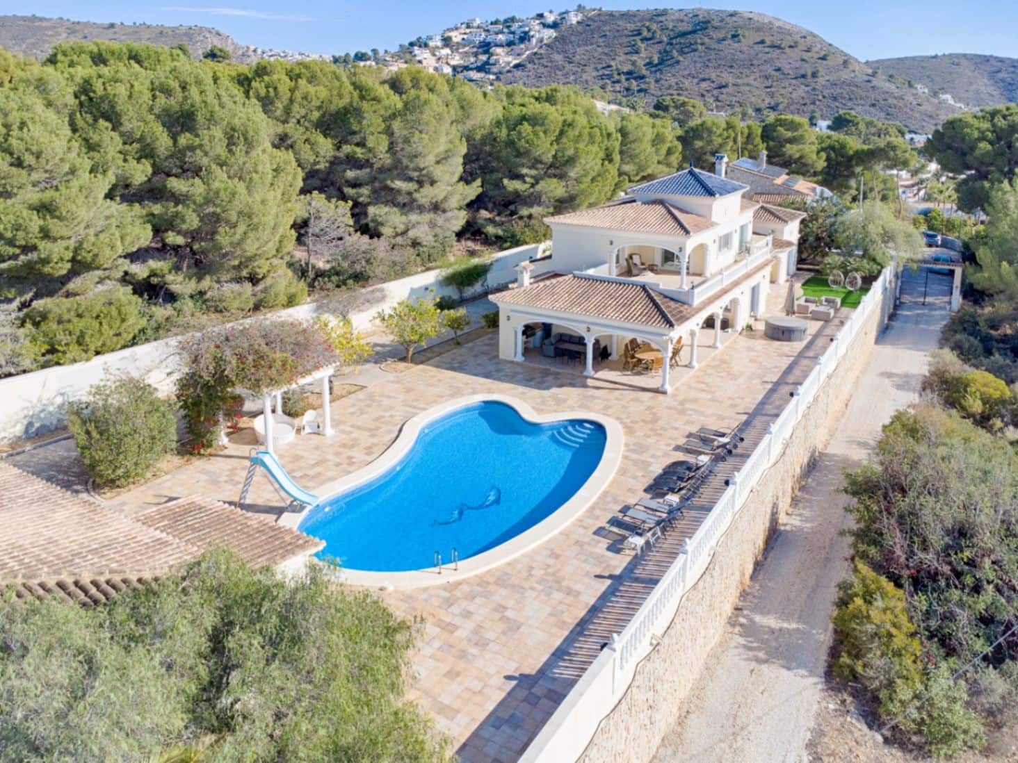 Chalet de 5 habitaciones en Moraira en venta con piscina garaje - 2.450.000 € (Ref: 9170196)