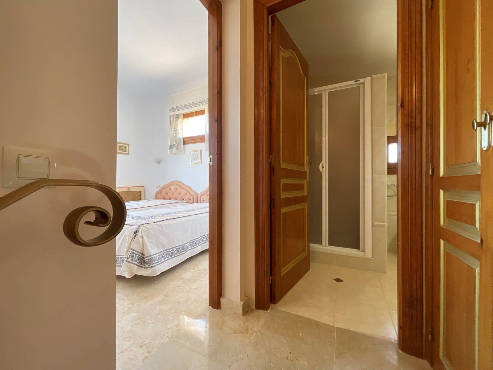 4 bedroom Villa for sale in Teulada with pool garage - € 899,000 (Ref: 9181872)