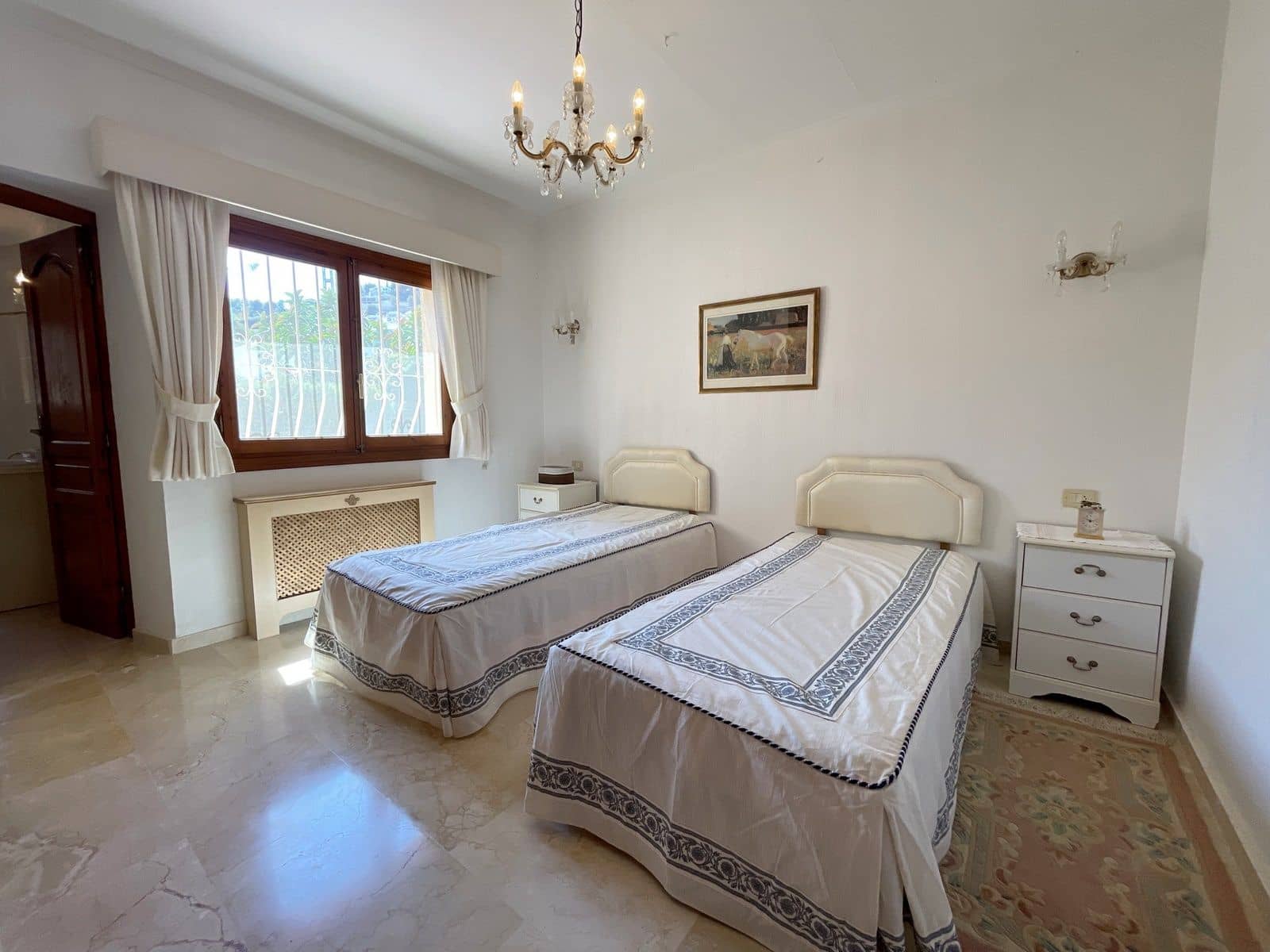 4 bedroom Villa for sale in Teulada with pool garage - € 899,000 (Ref: 9181872)