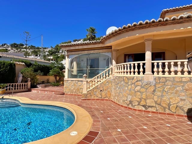 4 quarto Moradia para venda em Teulada Pueblo, Teulada-Moraira com piscina garagem - 899 000 € (Ref: 9181872)