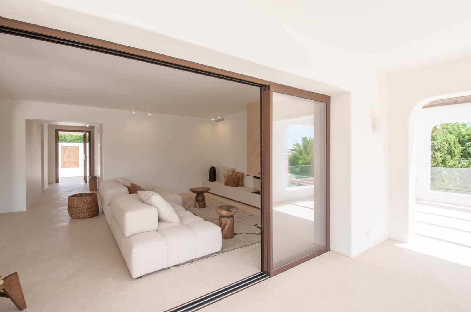 5 bedroom Villa for sale in Benissa with pool garage - € 2,795,000 (Ref: 9185922)