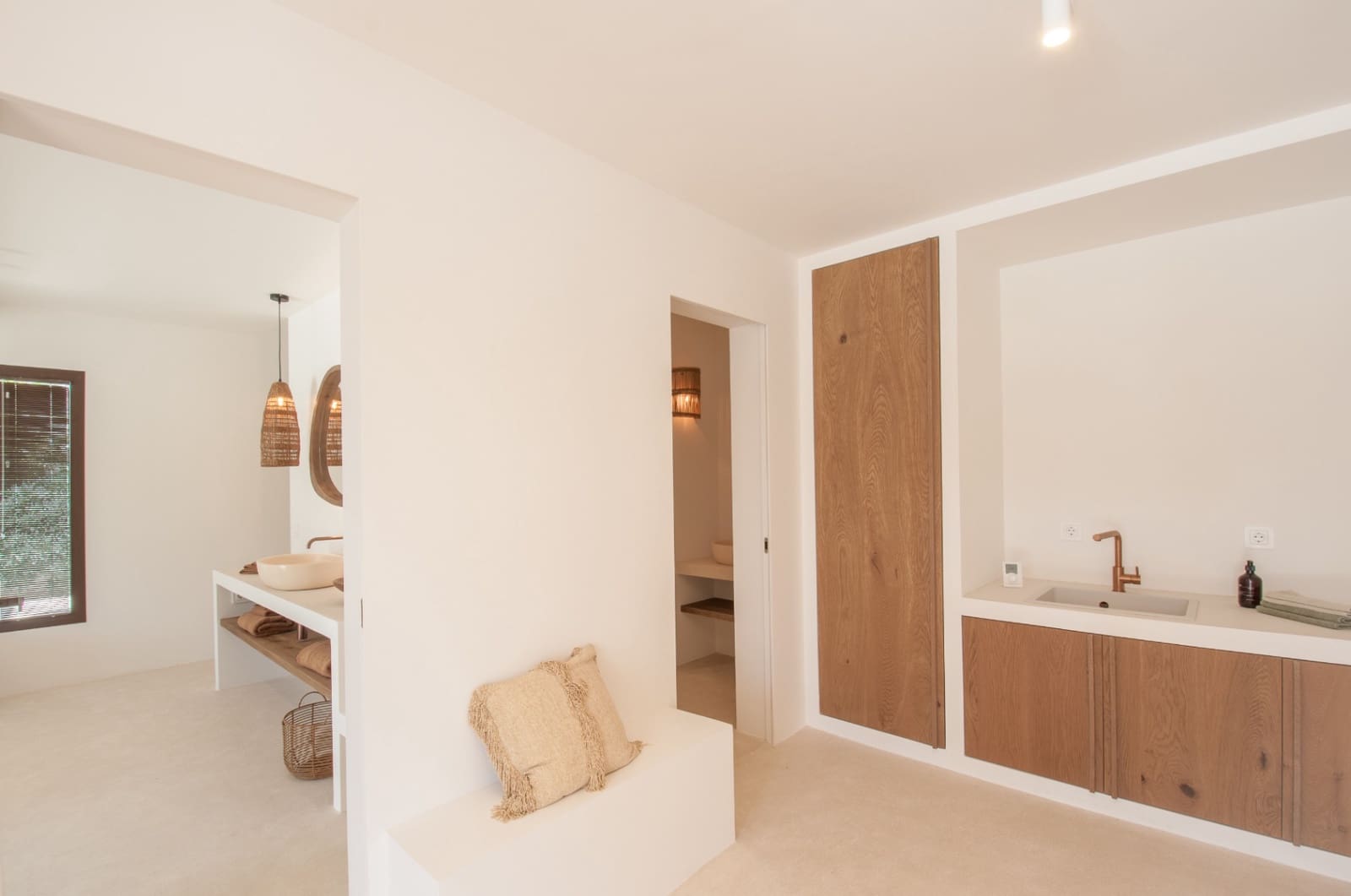 5 bedroom Villa for sale in Benissa with pool garage - € 2,795,000 (Ref: 9185922)