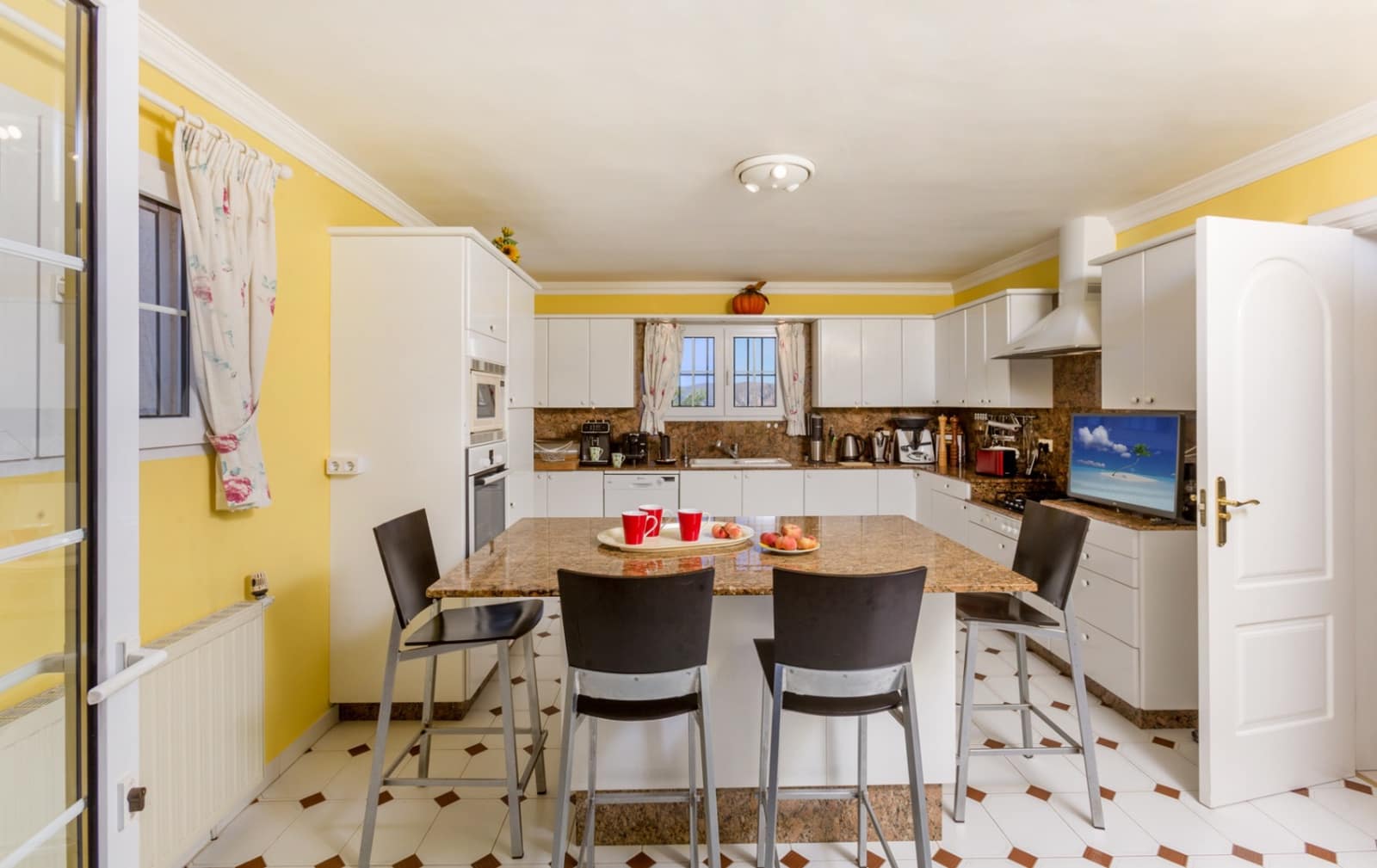 4 slaapkamer Villa te koop in Moraira met zwembad garage - € 2.495.000 (Ref: 9185923)