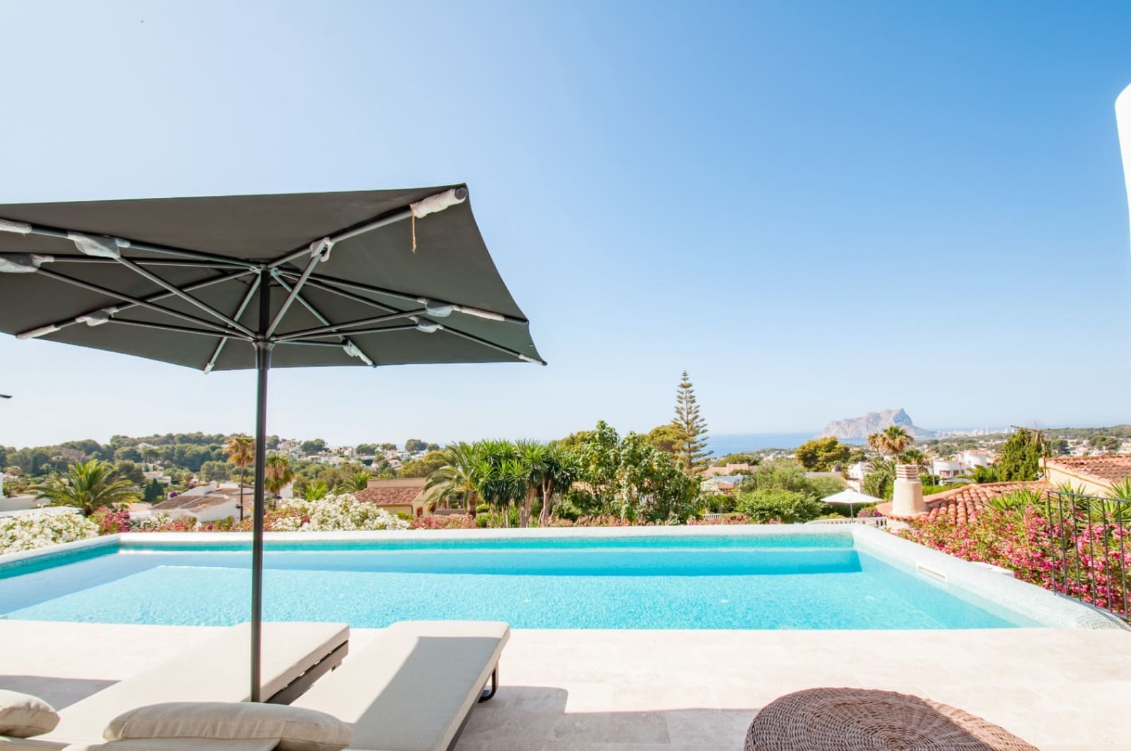 3 slaapkamer Villa te koop in Benissa met zwembad garage - € 3.450.000 (Ref: 9185924)