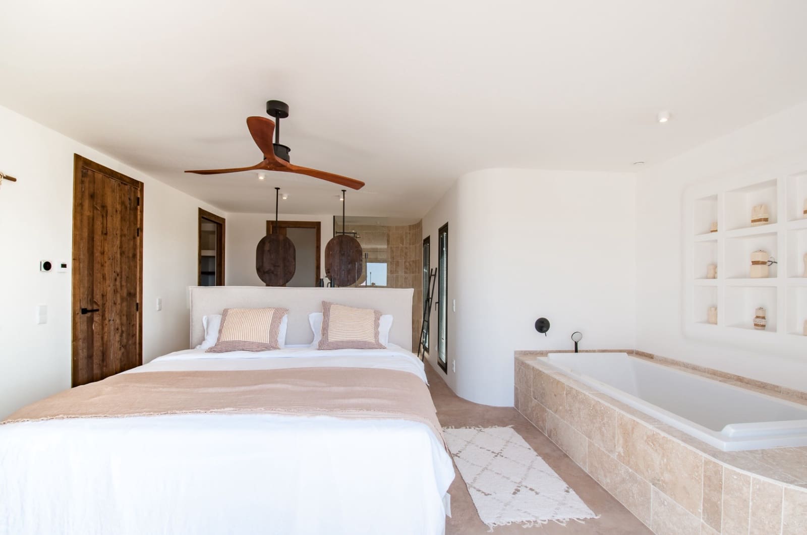 3 slaapkamer Villa te koop in Benissa met zwembad garage - € 3.450.000 (Ref: 9185924)