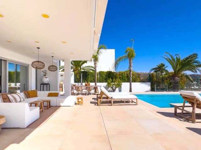 Chalet de 4 habitaciones en Moraira, Teulada-Moraira en venta con piscina garaje - 1.990.000 € (Ref: 9249069)