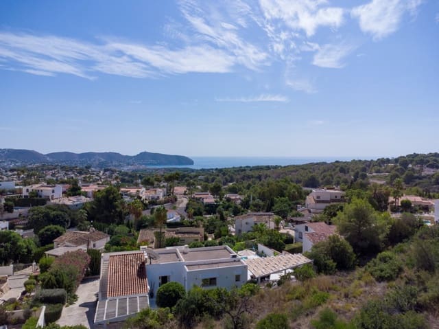 Byggegrund til salg i Moraira, Teulada-Moraira - € 650.000 (Ref: 9306728)