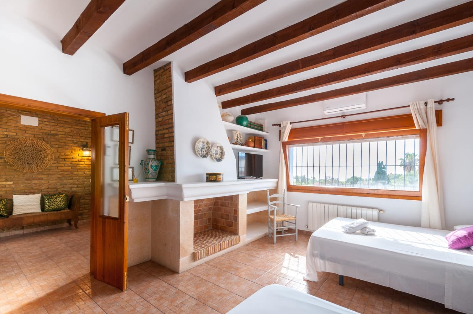 6 makuuhuone Maalaistalo myytävänä paikassa Benissa mukana uima-altaan 
autotalli - 2 000 000 € (Ref: 9308846)