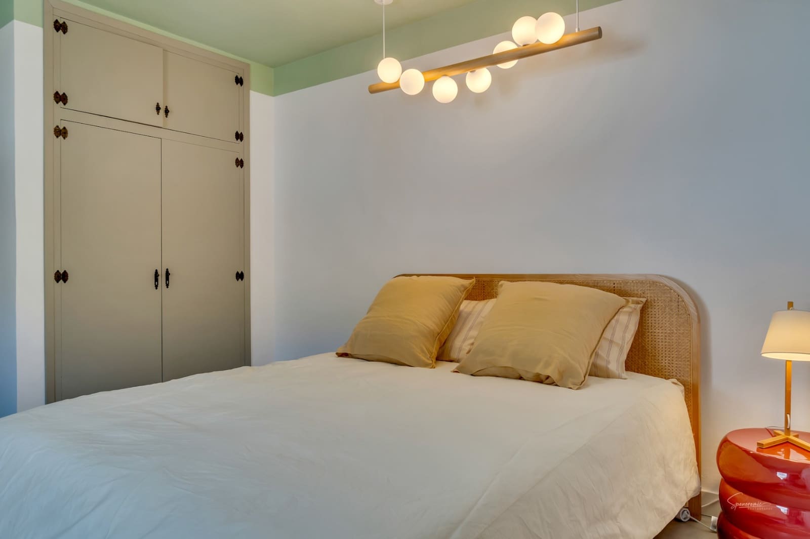 2 bedroom Villa for sale in Altea with pool garage - € 775,000 (Ref: 9311996)