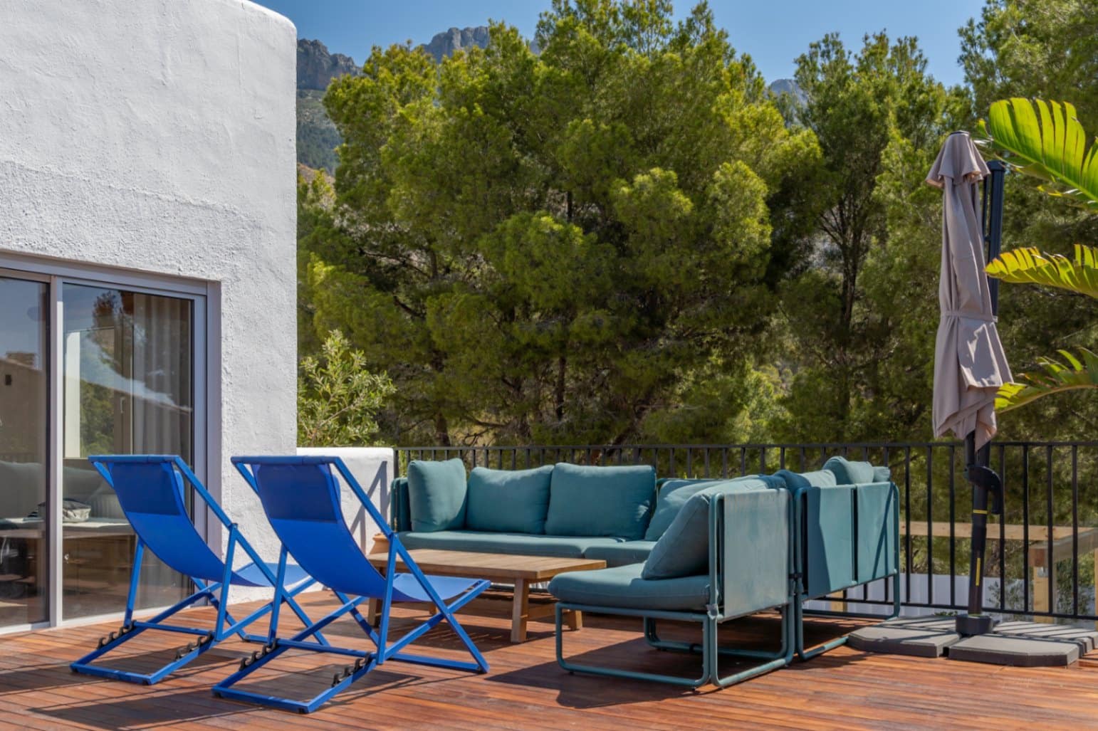 2 bedroom Villa for sale in Altea with pool garage - € 775,000 (Ref: 9311996)