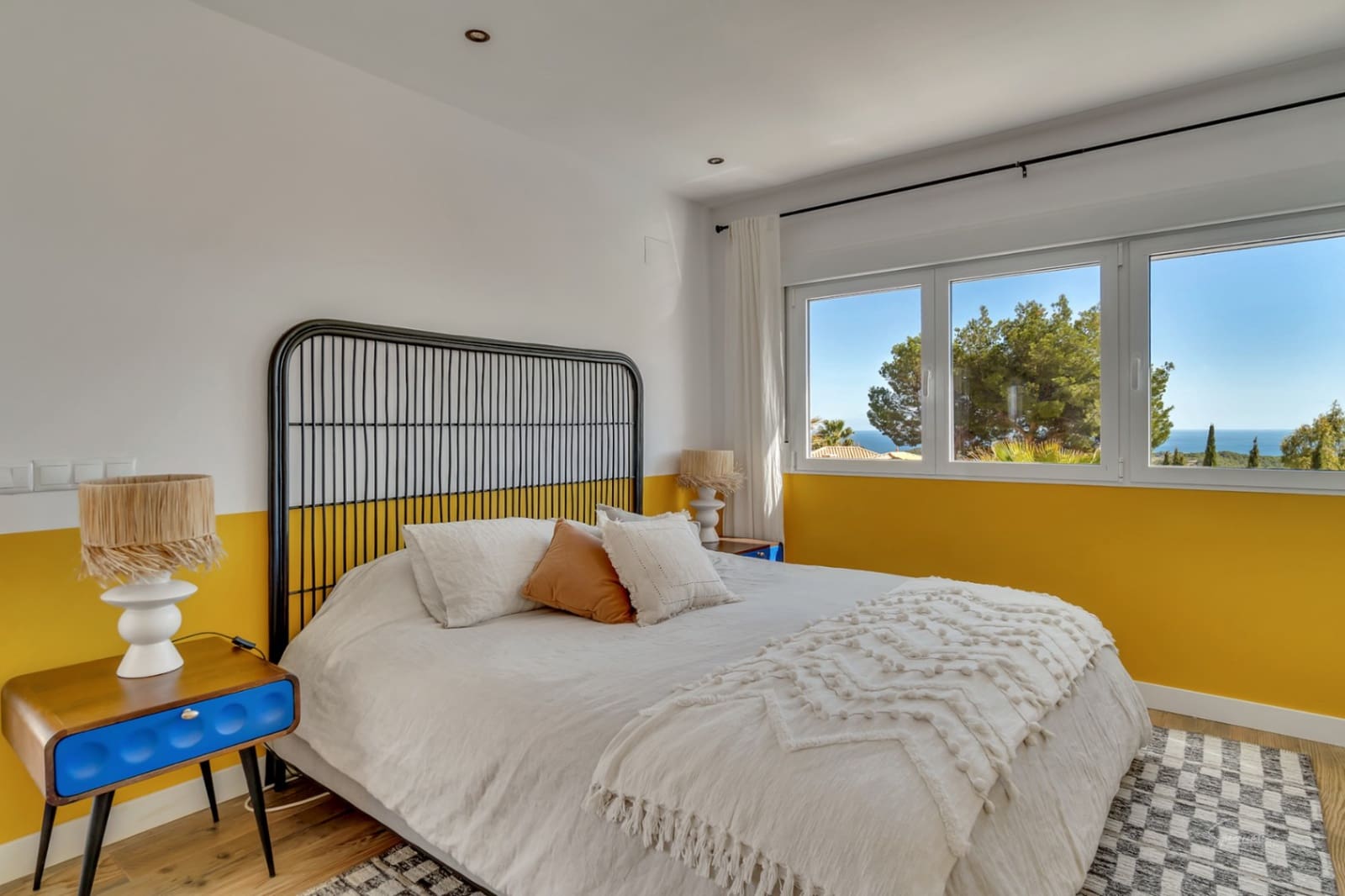 2 bedroom Villa for sale in Altea with pool garage - € 775,000 (Ref: 9311996)