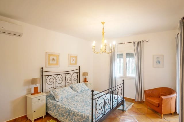 4 chambre Villa/Maison à vendre à Moraira, Teulada-Moraira avec piscine garage - 965 000 € (Ref: 9377993)