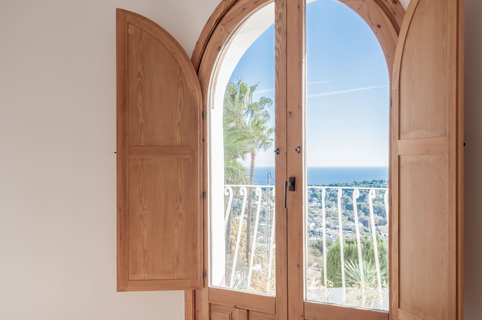 4 sypialnia Willa na sprzedaż w Moraira z basenem garażem - 2 175 000 € (Ref: 9432392)