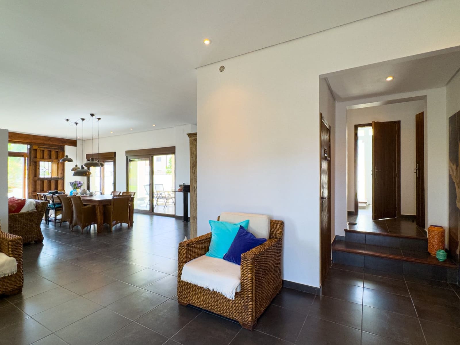 4 soveværelse Villa til salg i Albir med swimmingpool garage - € 995.000 (Ref: 9534862)