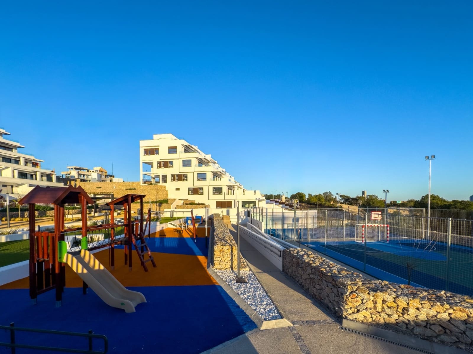 2 quarto Apartamento para venda em Finestrat com piscina garagem - 449 000 € (Ref: 9569543)