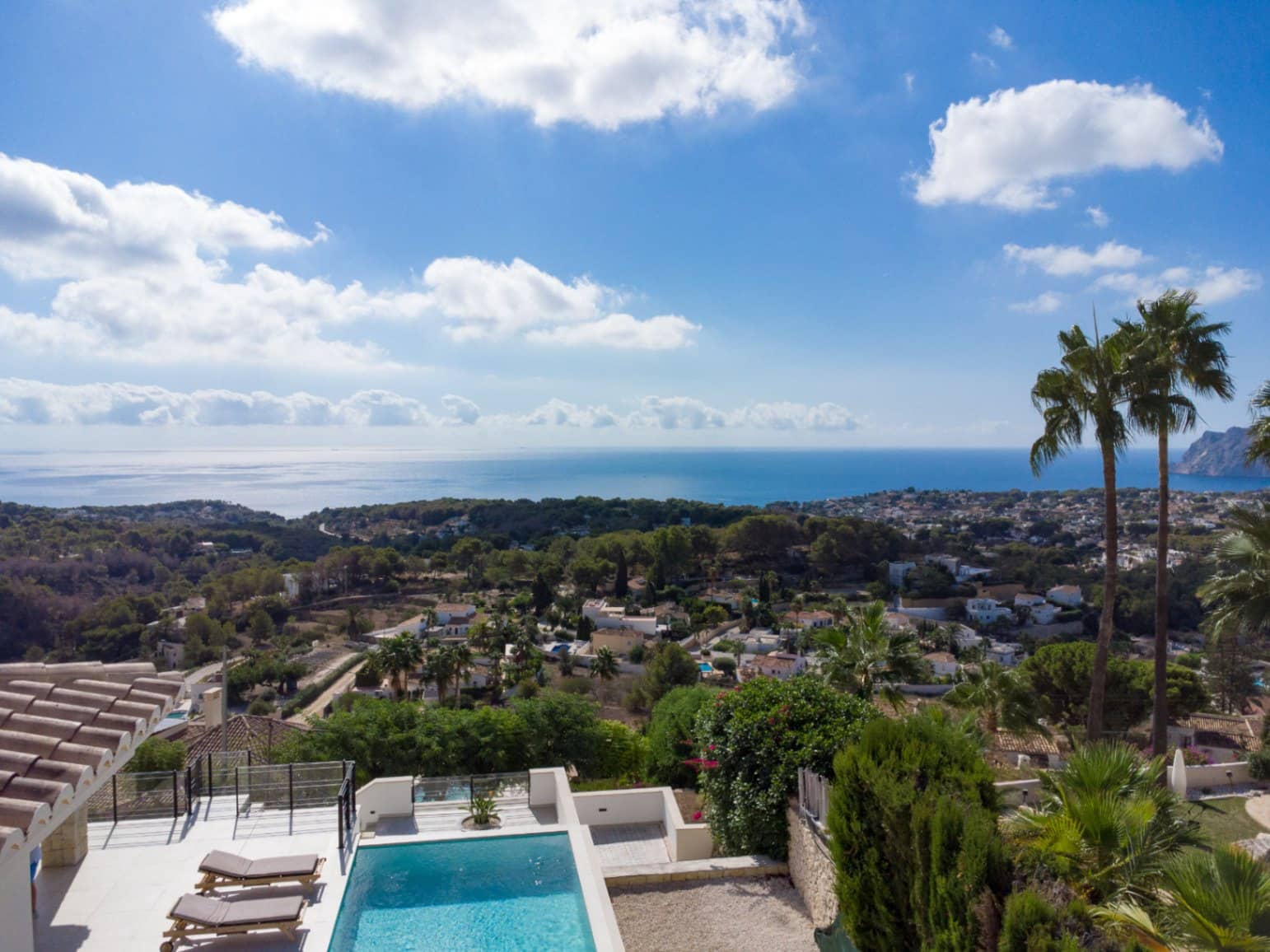 3 bedroom Villa for sale in Benissa with pool garage - € 2,600,000 (Ref: 9613140)