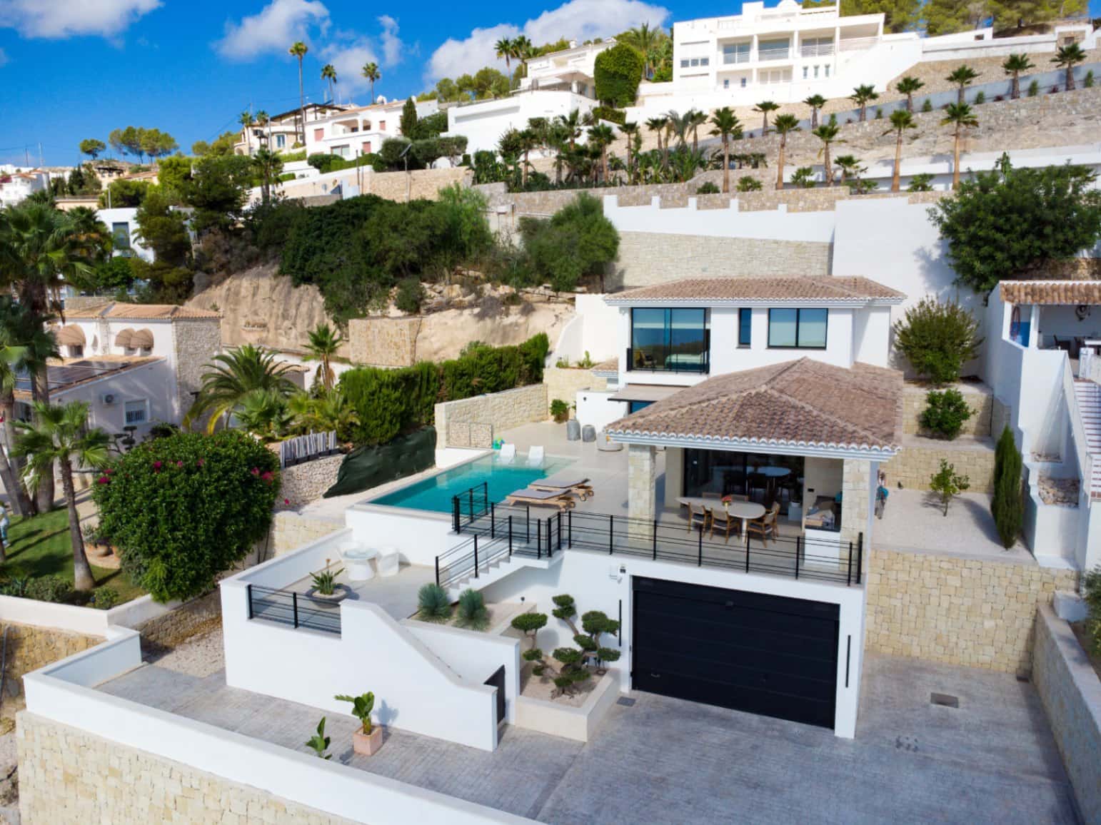 3 bedroom Villa for sale in Benissa with pool garage - € 2,600,000 (Ref: 9613140)