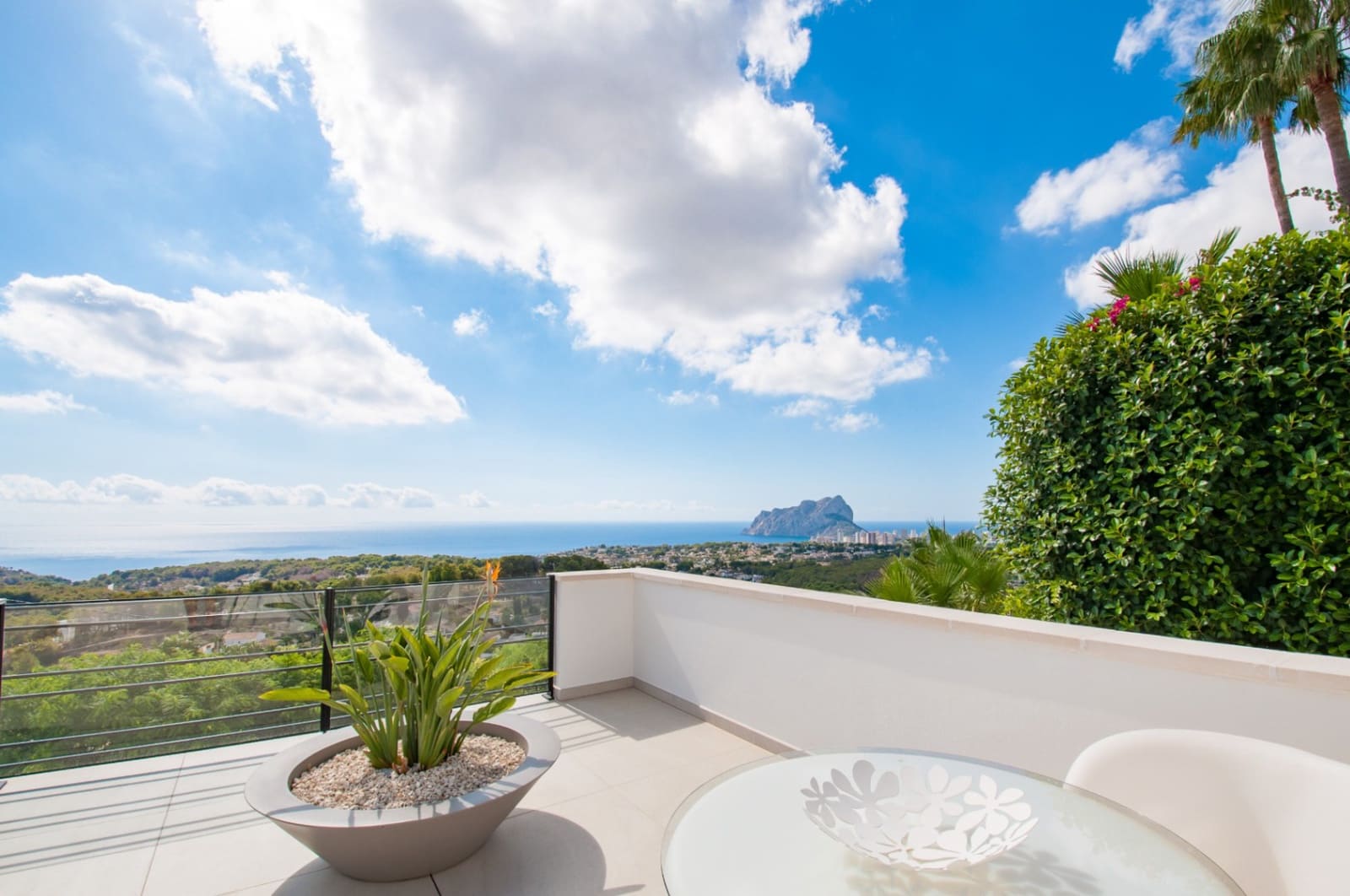 3 bedroom Villa for sale in Benissa with pool garage - € 2,600,000 (Ref: 9613140)