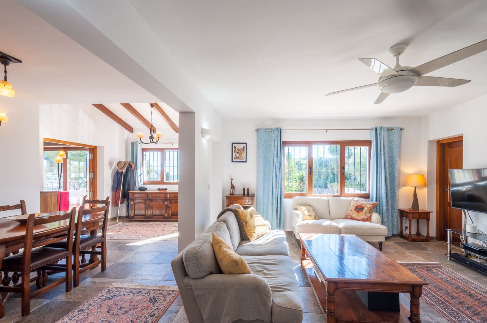 4 bedroom Villa for sale in Moraira with pool garage - € 1,190,000 (Ref: 9645870)