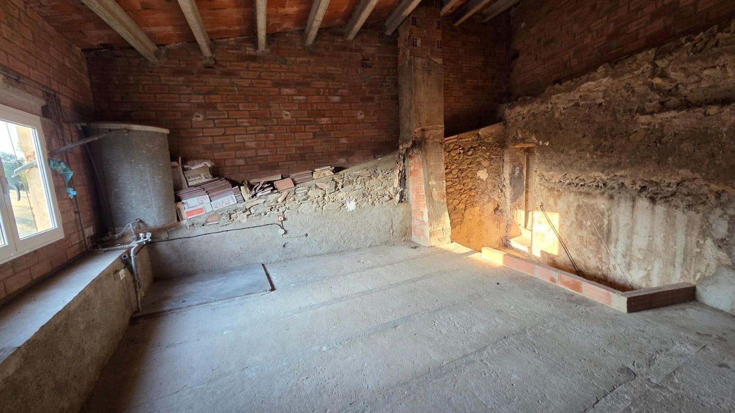 4 bedroom Finca/Country House for sale in Cruilles Monells i Sant Sadurni de I'Heura with garage - € 985,000 (Ref: 10113533)