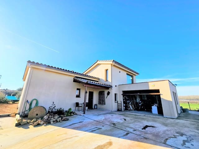 3 Zimmer Villa zu verkaufen in La Tallada d'Empordà mit Garage - 1.100.000 € (Ref: 10170501)