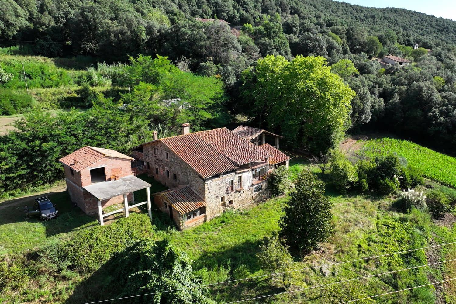 7 chambre Finca/Maison de Campagne à vendre à Santa Pau avec piscine garage - 450 000 € (Ref: 6098502)