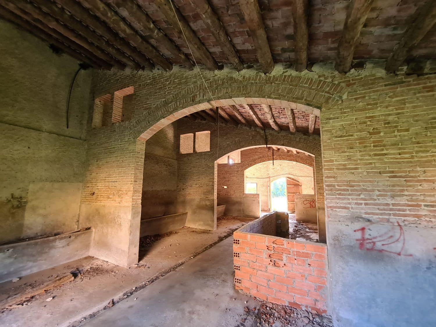 6 sypialnia Finka/Dom wiejski na sprzedaż w Foixa z garażem - 1 990 000 € (Ref: 7278007)
