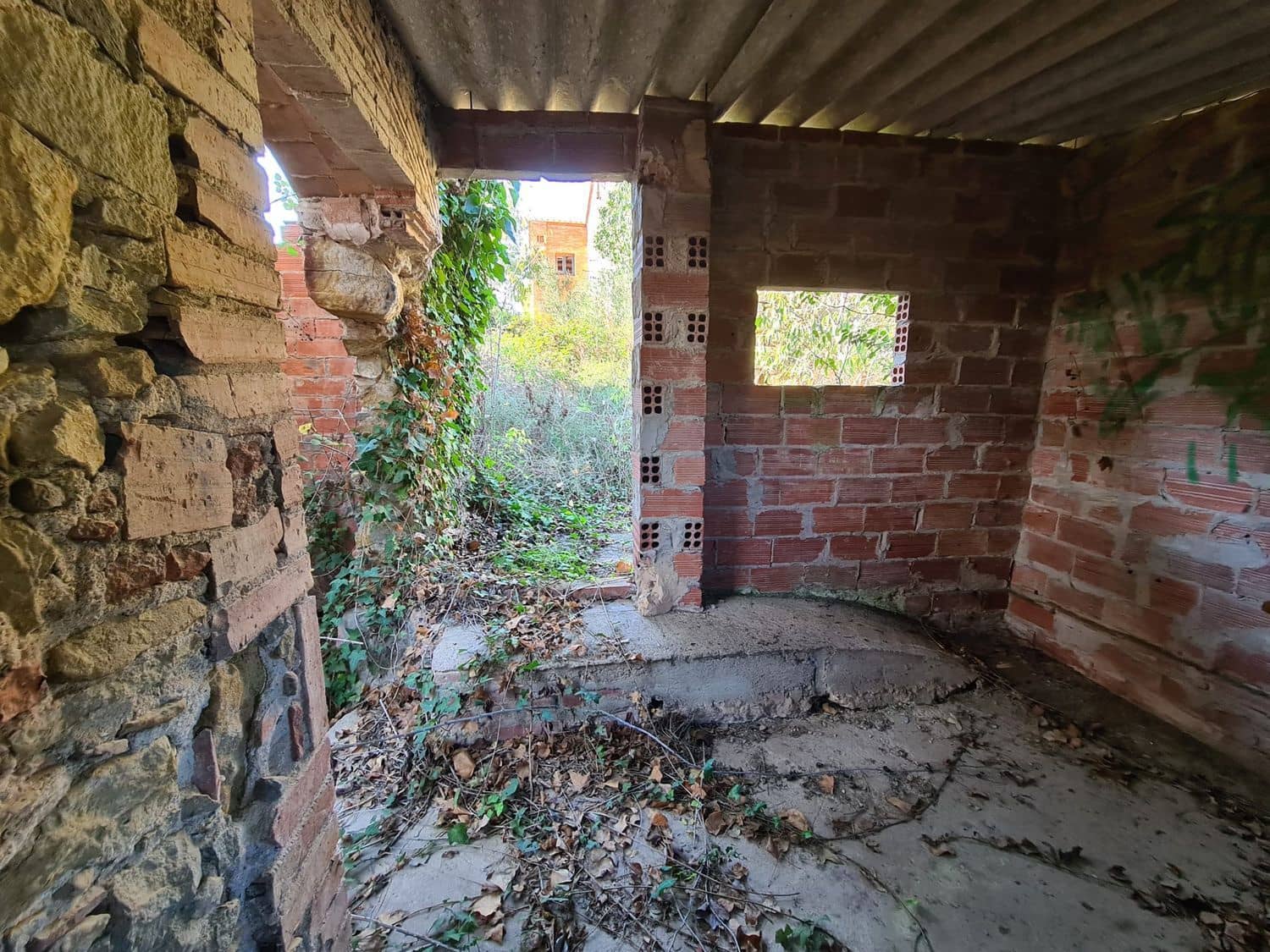 6 sypialnia Finka/Dom wiejski na sprzedaż w Foixa z garażem - 1 990 000 € (Ref: 7278007)