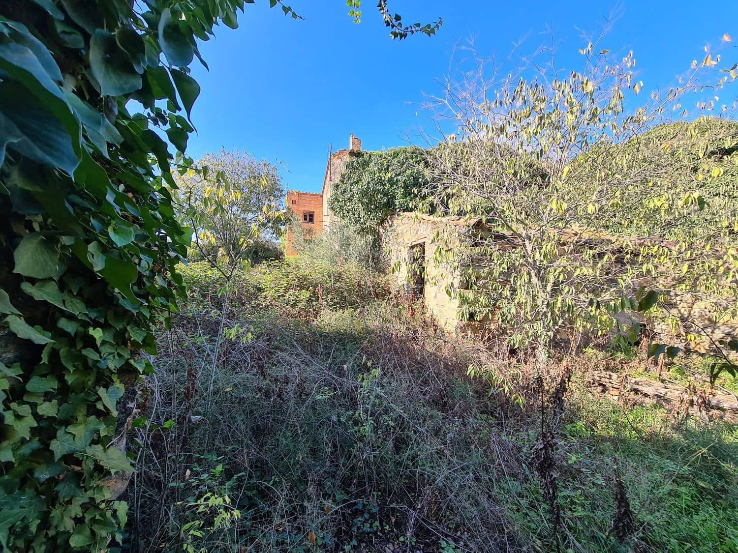 6 sypialnia Finka/Dom wiejski na sprzedaż w Foixa z garażem - 1 990 000 € (Ref: 7278007)
