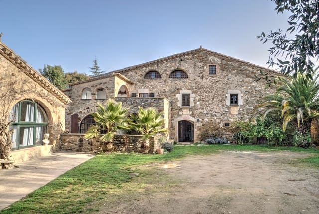 10 camera da letto Finca/Casa di Campagna in vendita in Sant Martí Vell con piscina garage - 2.000.000 € (Rif: 7400181)