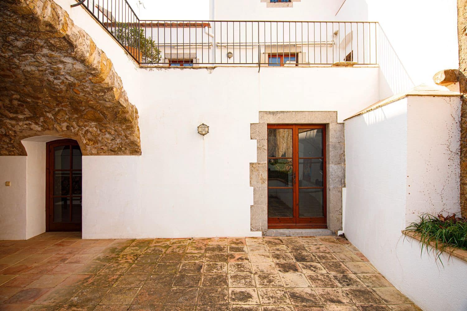 6 bedroom Finca/Country House for sale in Torroella de Montgri with garage - € 875,000 (Ref: 7450723)