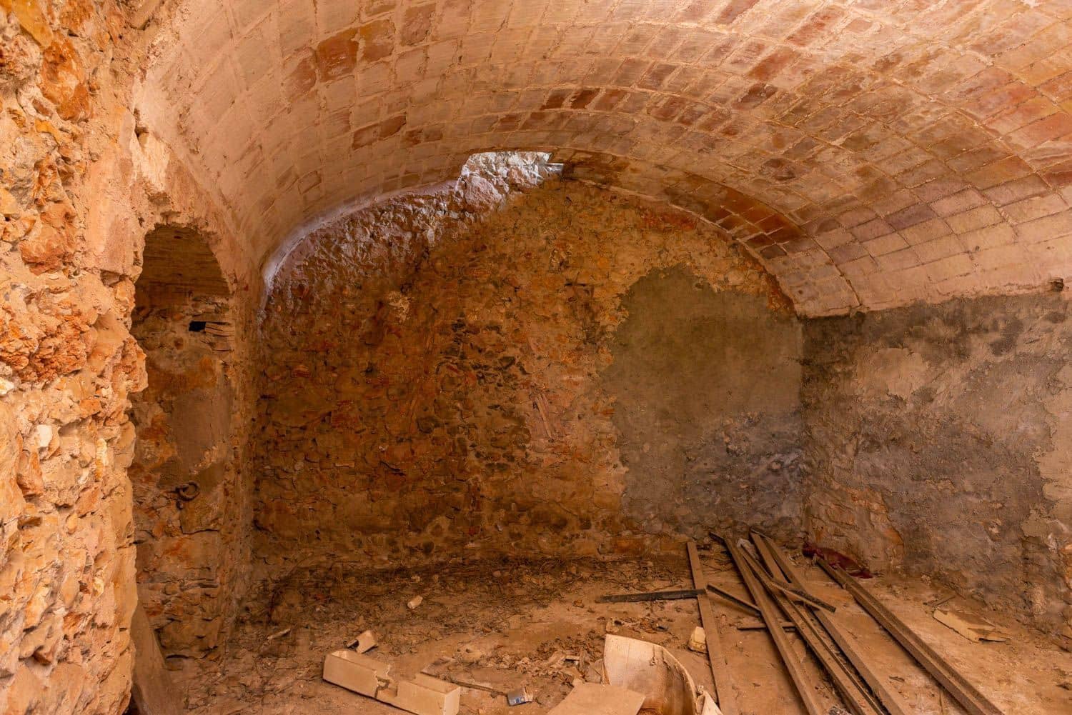 2 soveværelse Finca/Landehus til salg i Bellcaire d'Emporda med garage - € 465.000 (Ref: 7623320)