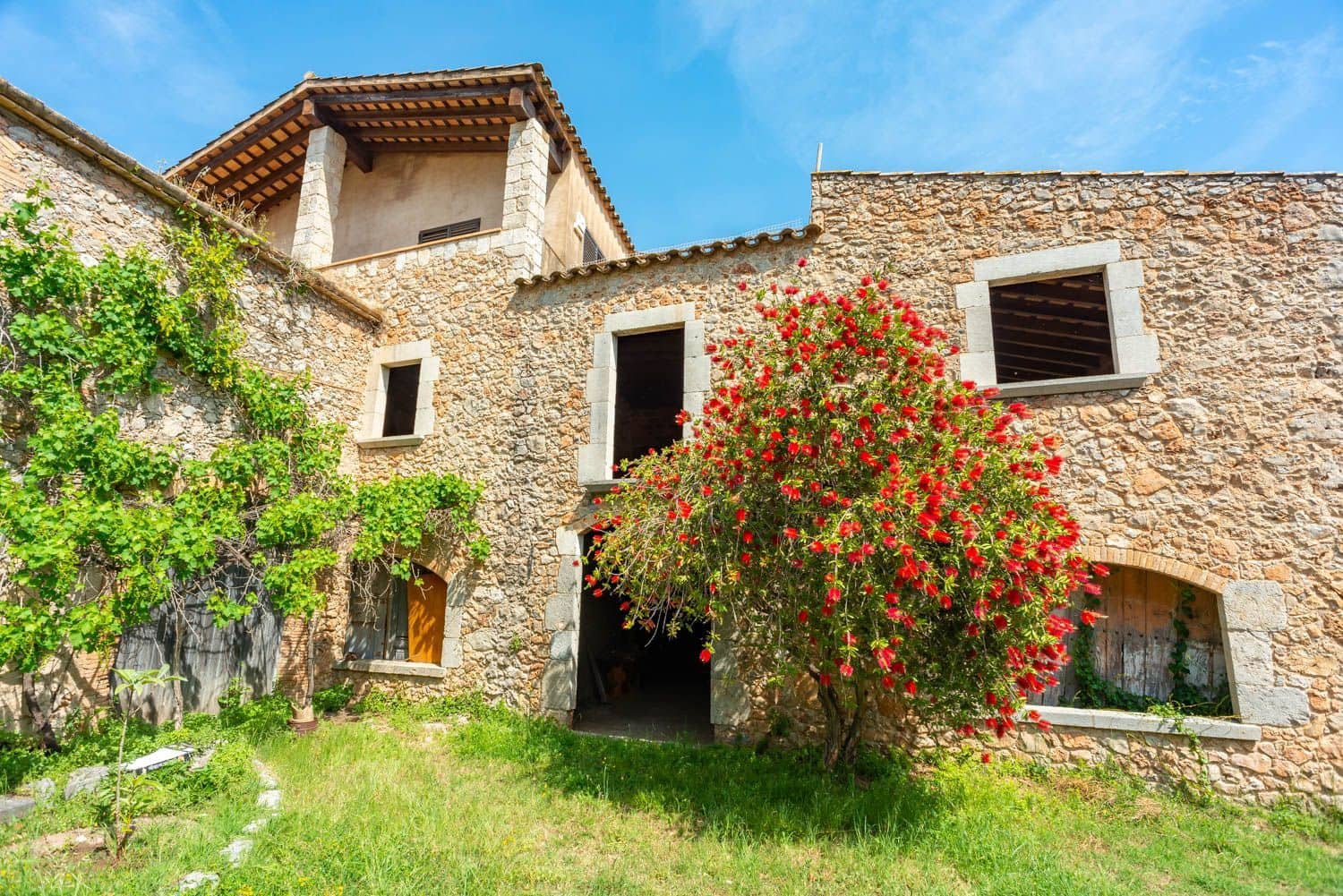 2 soveværelse Finca/Landehus til salg i Bellcaire d'Emporda med garage - € 465.000 (Ref: 7623320)