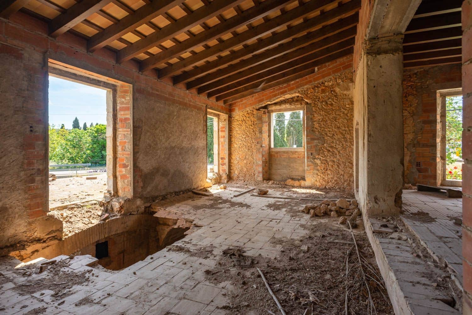 2 soveværelse Finca/Landehus til salg i Bellcaire d'Emporda med garage - € 465.000 (Ref: 7623320)
