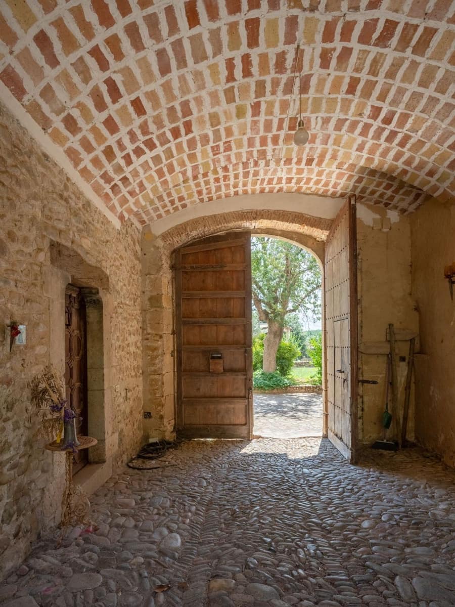 6 sypialnia Finka/Dom wiejski na sprzedaż w Cervia de Ter z basenem garażem - 2 400 000 € (Ref: 9981279)