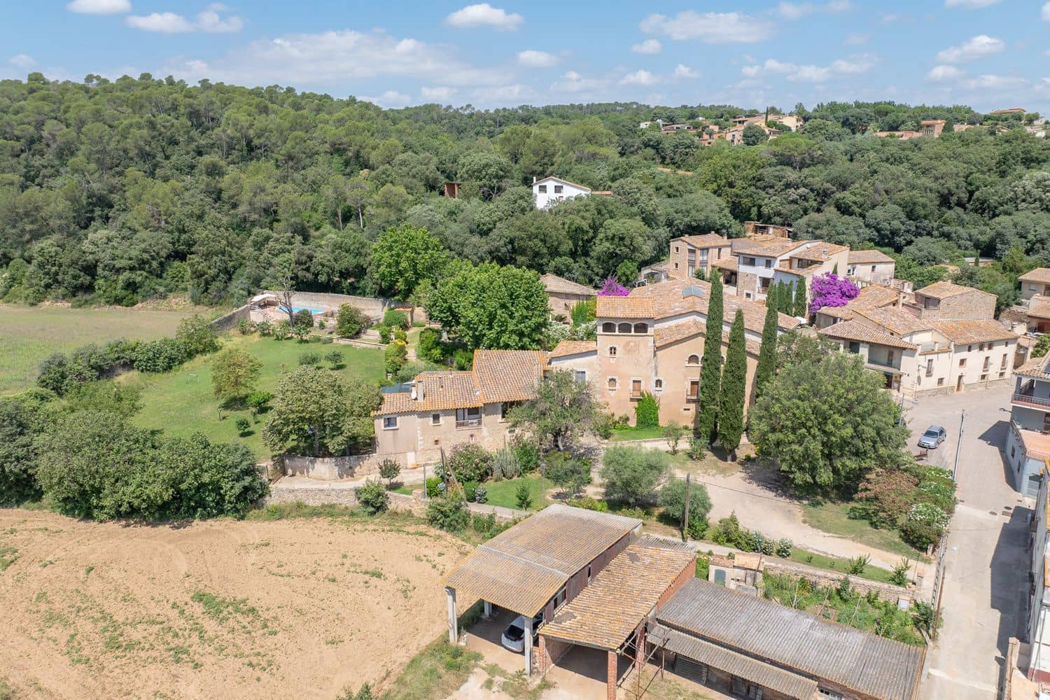 6 sypialnia Finka/Dom wiejski na sprzedaż w Cervia de Ter z basenem garażem - 2 400 000 € (Ref: 9981279)